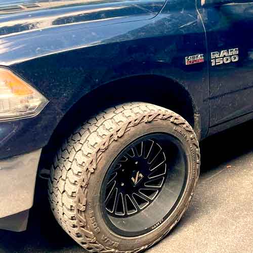 Mickey Thompson Baja Boss A/T